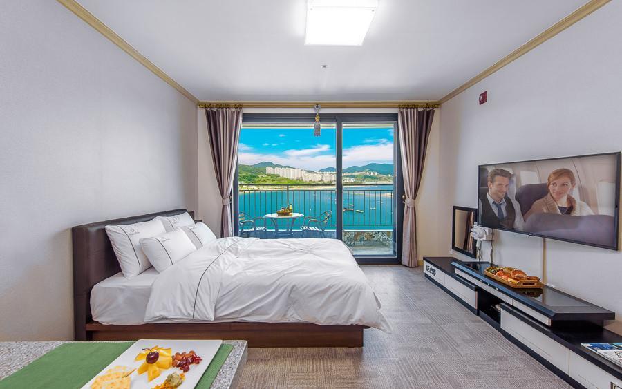 Onda D'Oro Hostel ヨス市 エクステリア 写真